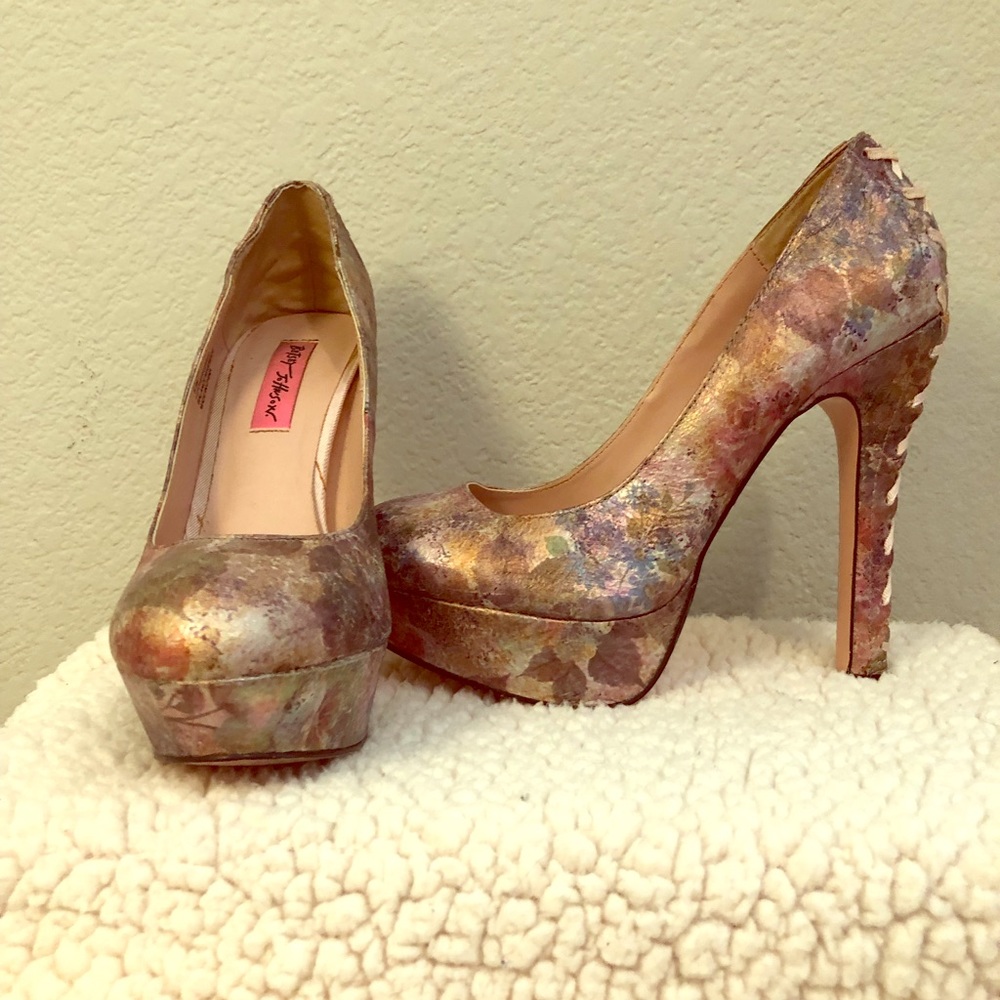 Betsy Johnson metallic floral platforms
